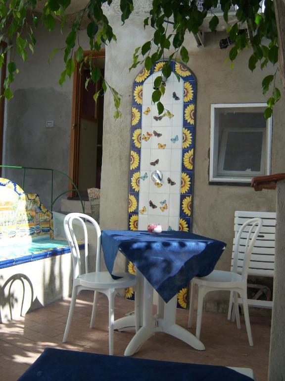 Casa San Michele Bed and Breakfast Minori Kamer foto